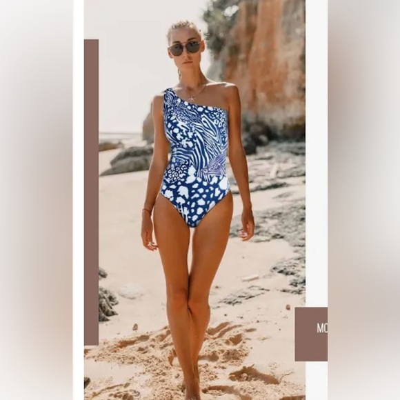 🌴Beyond Control swimsuit - Picture 2 of 6